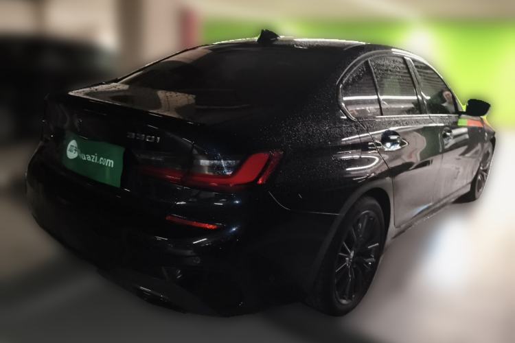 Used BMW 3 Series 2022 330i M Sport Night Edition Rear Right 45 Deg