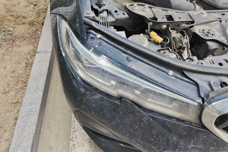 Used BMW 3 Series 2022 325Li M Sport Package Right Front Headlight