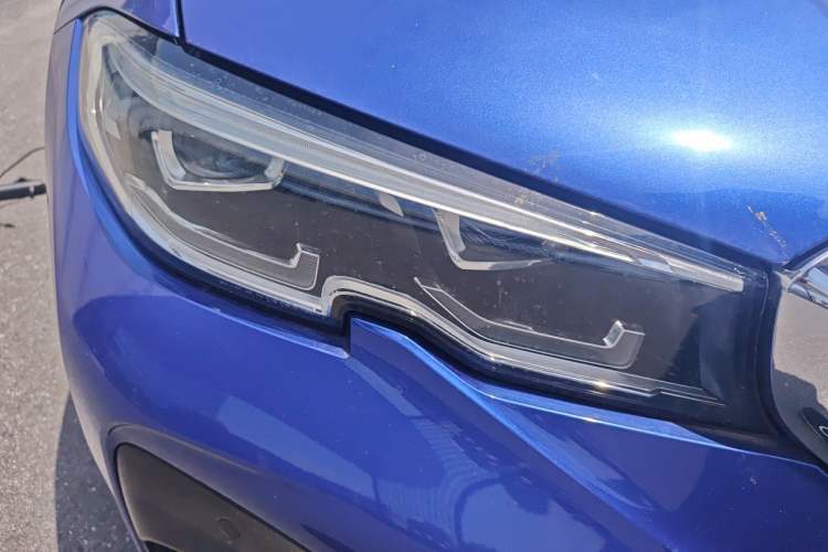 Used BMW 3 Series 2022 325Li M Sport Package Right Front Headlight