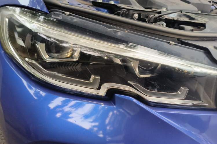 Used BMW 3 Series 2022 320Li M Sport Package Right Front Headlight