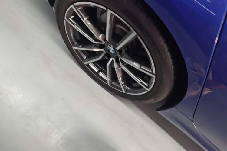 Used BMW 3 Series 2022 Updated 325Li M Sport Package Right Rear Wheel Hub