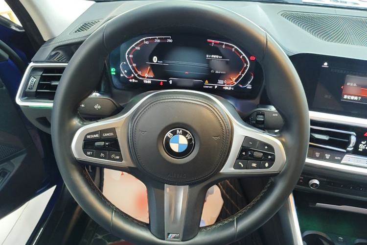 Used BMW 3 Series 2022 325Li M Sport Package Steering Wheel