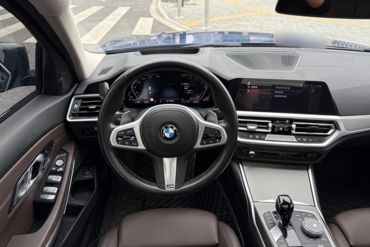 Used BMW 3 Series 2022 Restyled 330Li xDrive M Sport Night Edition Package Steering Wheel