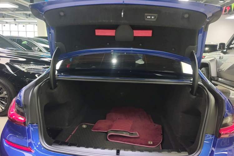 Used BMW 3 Series 2022 325Li M Sport Package Trunk