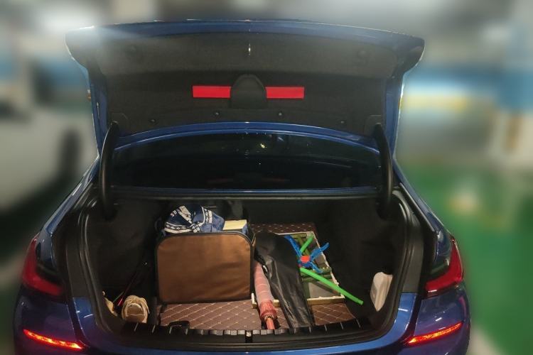 Used BMW 3 Series 2022 320Li M Sport Package Trunk