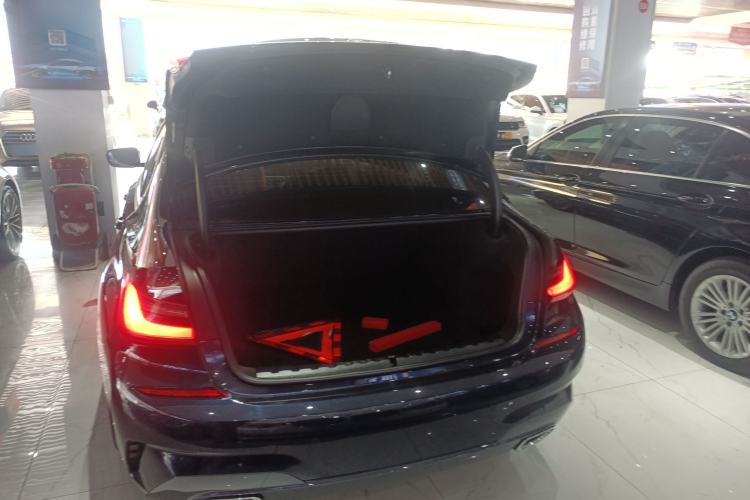 Used BMW 3 Series 2022 Restyled 320Li M Sport Package Trunk