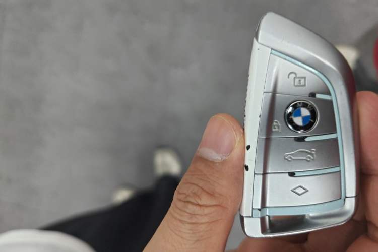 Used BMW 3 Series 2022 325Li M Sport Night Edition Package Vehicle Key