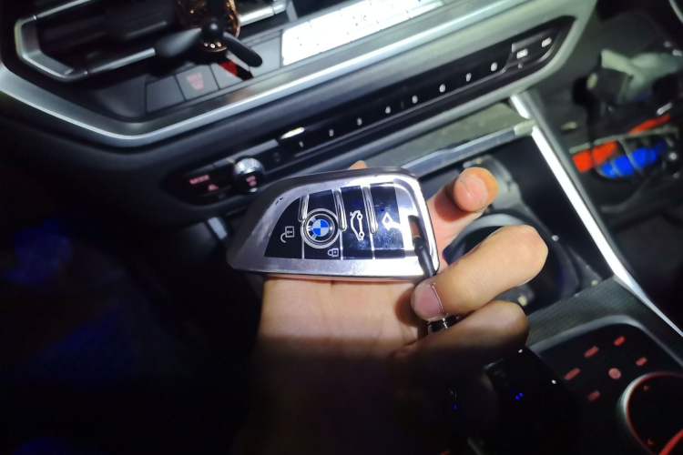 Used BMW 3 Series 2022 325i M Sport Package Vehicle Key