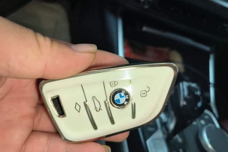 Used BMW 3 Series 2022 320Li M Sport Package Vehicle Key