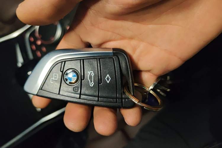 Used BMW 3 Series 2022 325Li M Sport Package Vehicle Key