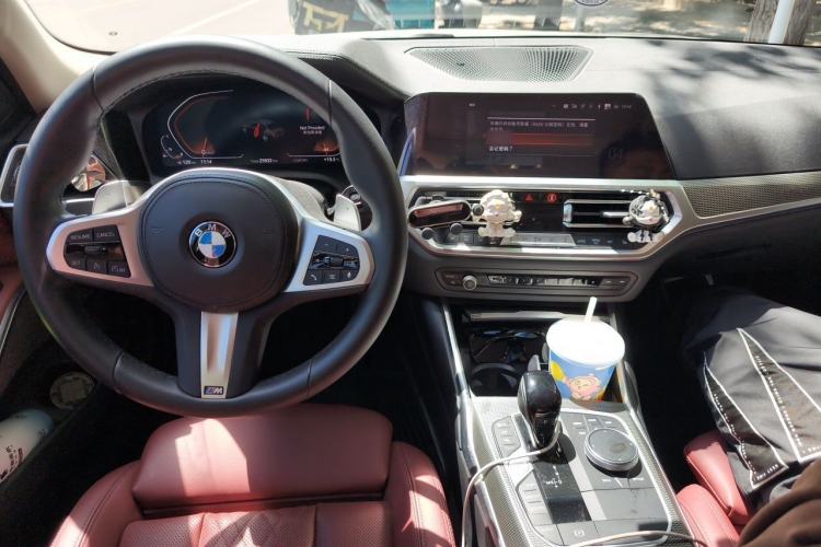 Used BMW 3 Series 2022 Revised 325i M Sport Night Edition Package Center Console