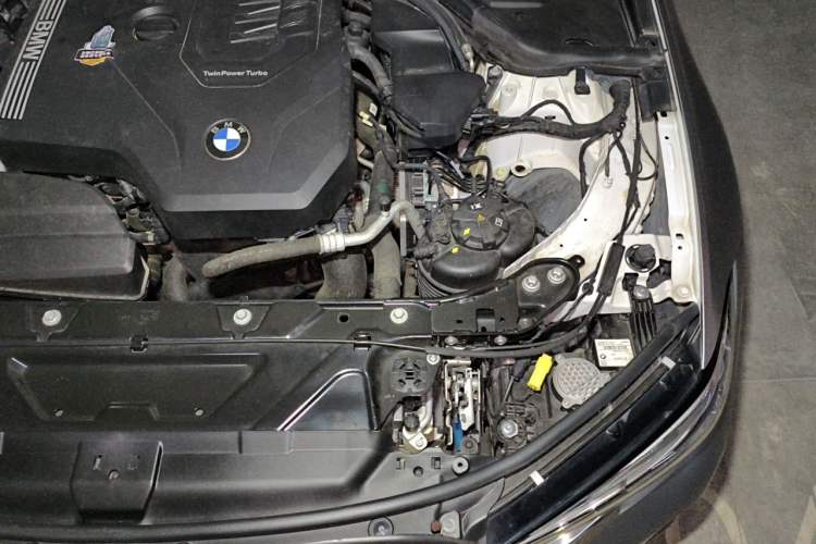 Used BMW 3 Series 2022 325Li M Sport Night Edition Package Engine Bay Left
