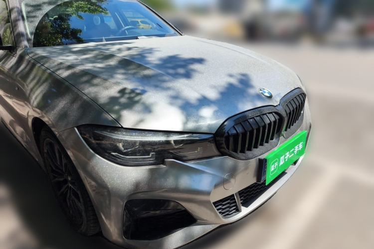Used BMW 3 Series 2022 Revised 325i M Sport Night Edition Package Front Right 45 Deg