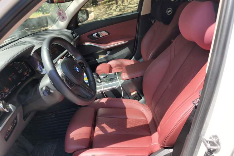 Used BMW 3 Series 2022 Revised 325i M Sport Night Edition Package Left Front Seat