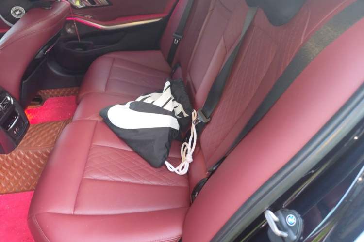 Used BMW 3 Series 2022 325Li M Sport Night Edition Package Left Rear Seat