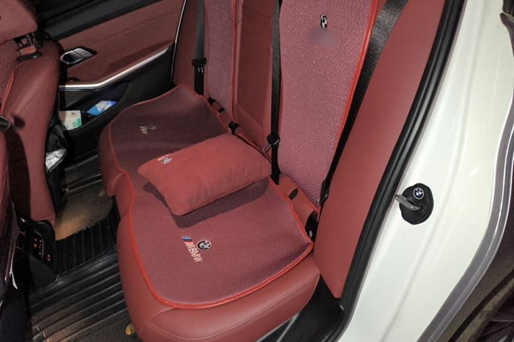 Used BMW 3 Series 2022 325Li M Sport Night Edition Package Left Rear Seat