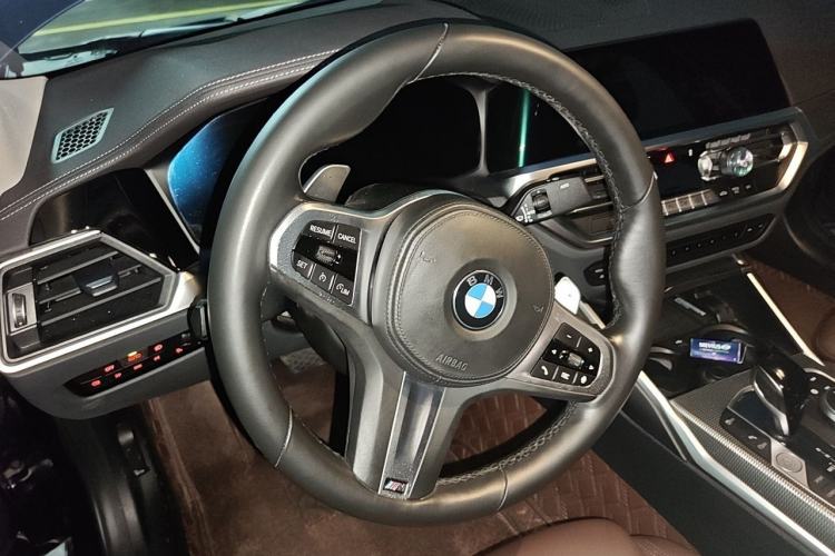 Used BMW 3 Series 2022 325i M Sport Night Edition Package Steering Wheel