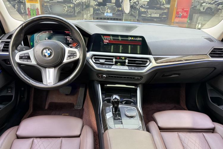 Used BMW 3 Series 2022 325Li xDrive M Sport Package Interior 1