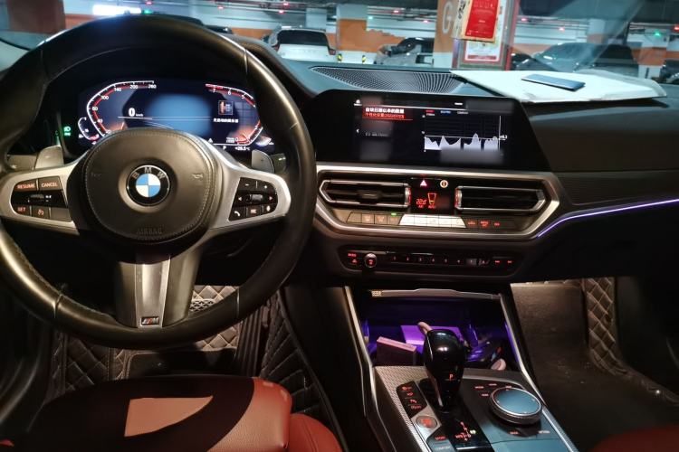 Used BMW 3 Series 2022 Restyled 325Li M Sport Night Edition Package Center Console
