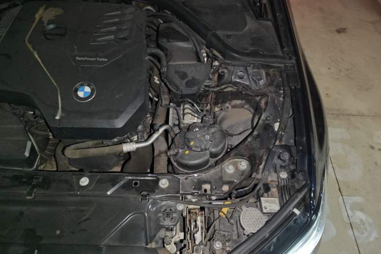 Used BMW 3 Series 2022 325Li M Sport Package Engine Bay Left
