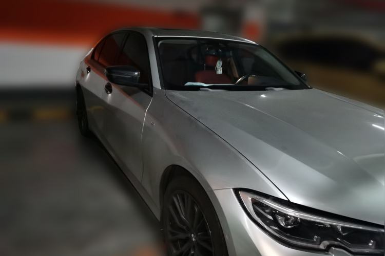 Used BMW 3 Series 2022 Restyled 325Li M Sport Night Edition Package Front Right 45 Deg