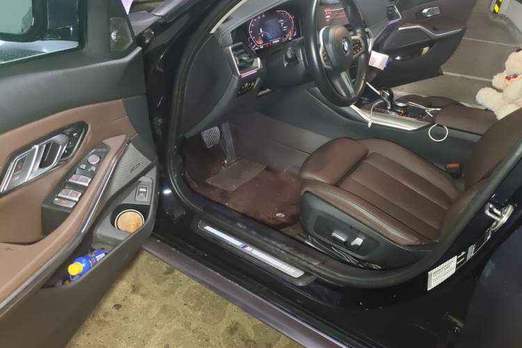 Used BMW 3 Series 2022 325Li M Sport Night Edition Package Driver Seat