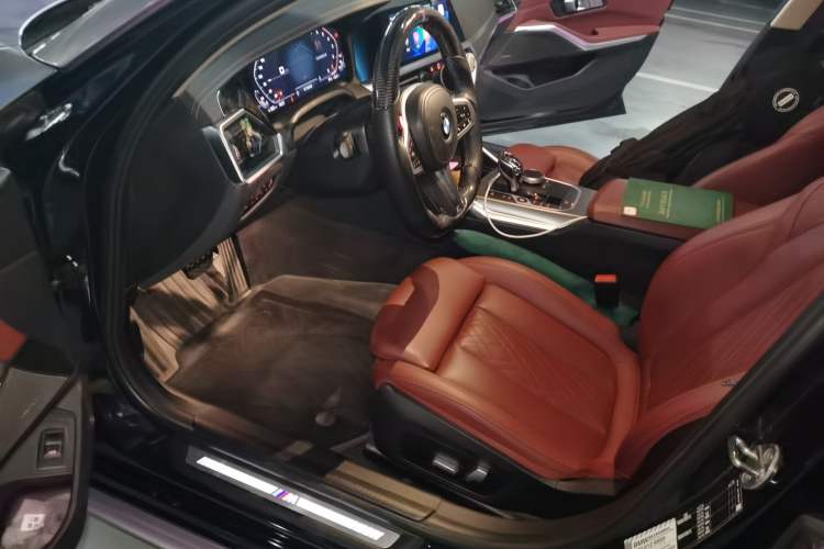 Used BMW 3 Series 2022 325Li M Sport Night Edition Package Driver Seat