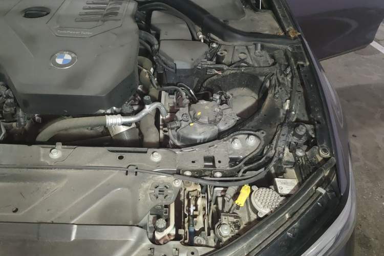 Used BMW 3 Series 2022 325Li M Sport Night Edition Package Engine Bay Left