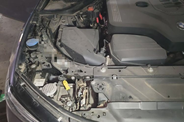 Used BMW 3 Series 2022 325Li M Sport Night Edition Package Engine Bay Right