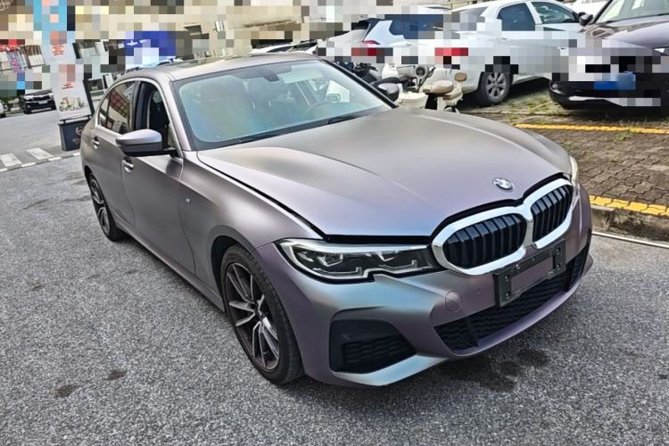 Used BMW 3 Series 2022 320Li M Sport Package Front Right 45 Deg