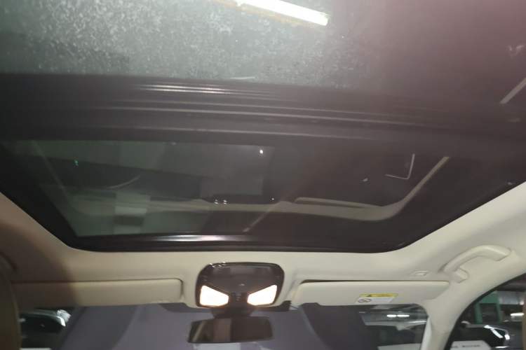 Used BMW 3 Series 2022 325Li M Sport Night Edition Package Headliner