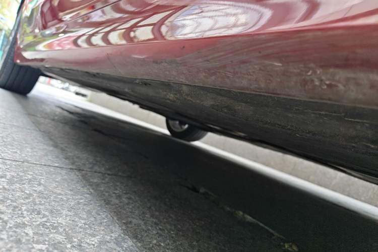 Used BMW 3 Series 2022 320i Sport Package Chassis Front Right