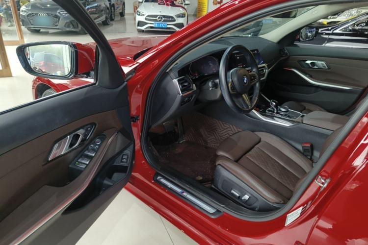 Used BMW 3 Series 2022 325Li M Sport Package Driver Seat