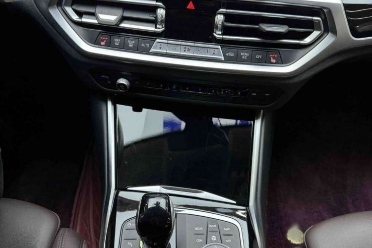 Used BMW 3 Series 2022 320Li M Sport Package Interior 2