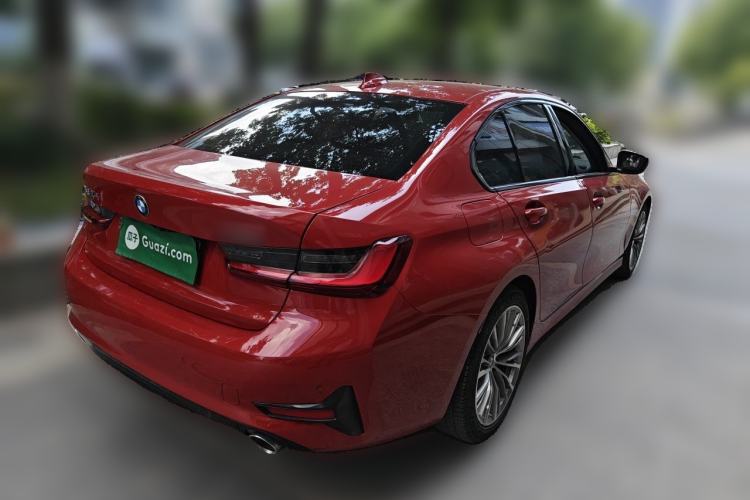 Used BMW 3 Series 2022 320i Sport Package Rear Right 45 Deg