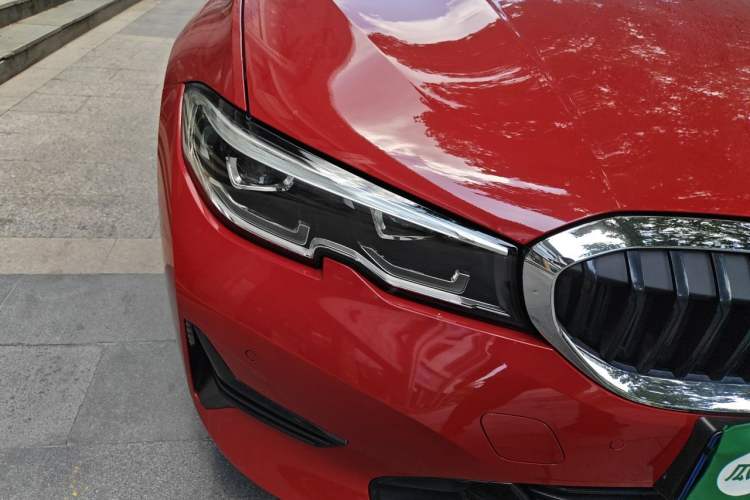 Used BMW 3 Series 2022 320i Sport Package Right Front Headlight