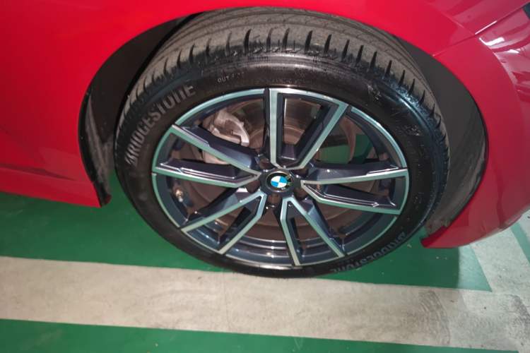 Used BMW 3 Series 2022 Updated 325Li M Sport Package Right Front Wheel Hub