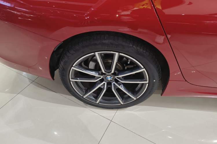 Used BMW 3 Series 2022 325Li M Sport Package Right Rear Wheel Hub