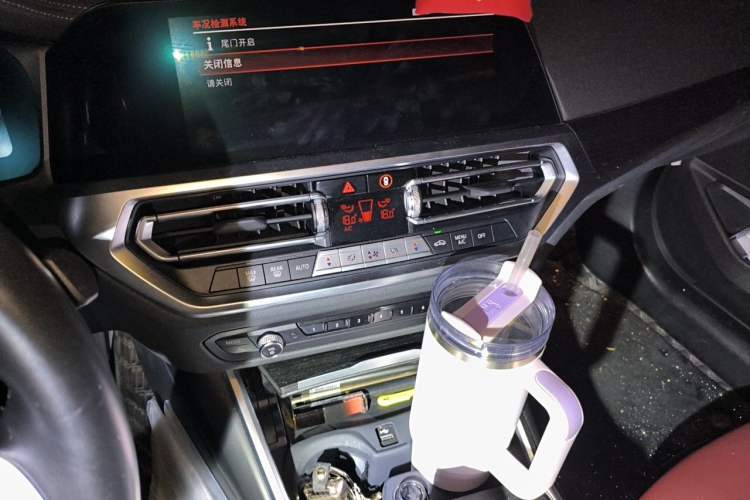 Used BMW 3 Series 2022 325i M Sport Package Audio And AC Panel
