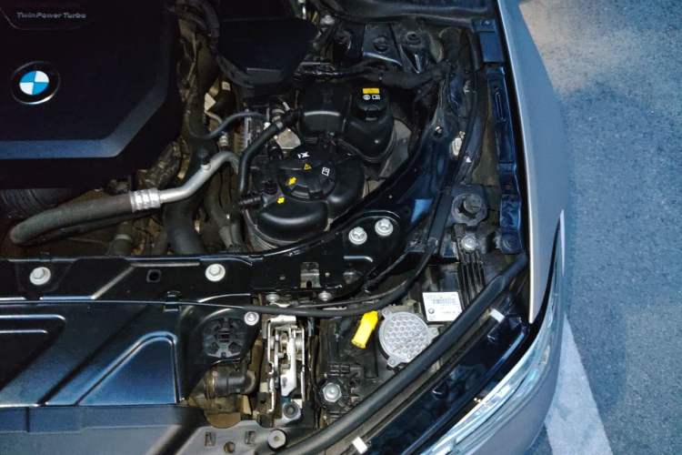 Used BMW 3 Series 2022 330Li xDrive M Sport Night Edition Package Engine Bay Left