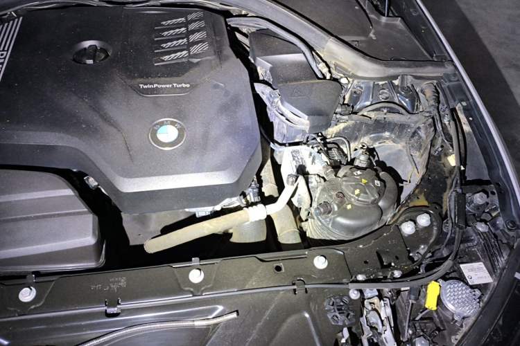 Used BMW 3 Series 2022 325i M Sport Package Engine Bay Left
