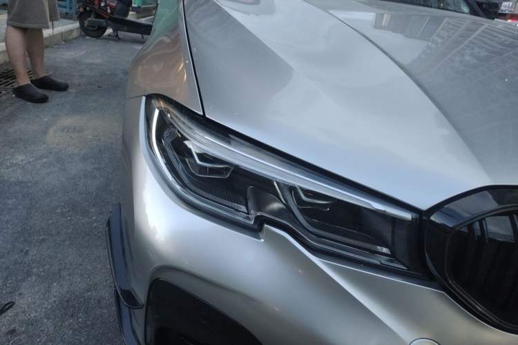 Used BMW 3 Series 2022 325Li M Sport Package Right Front Headlight