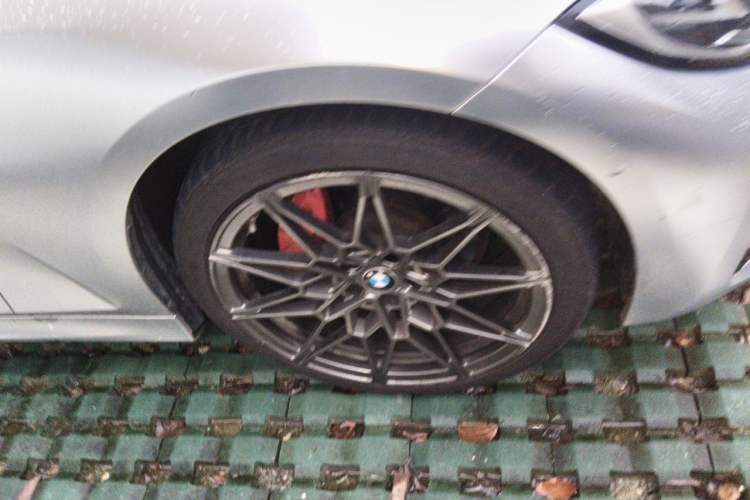 Used BMW 3 Series 2022 325Li M Sport Night Edition Package Right Front Wheel Hub