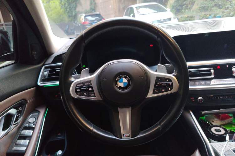 Used BMW 3 Series 2022 330Li xDrive M Sport Night Edition Package Steering Wheel