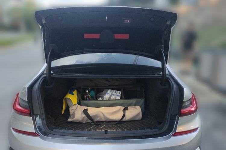 Used BMW 3 Series 2022 325Li M Sport Package Trunk