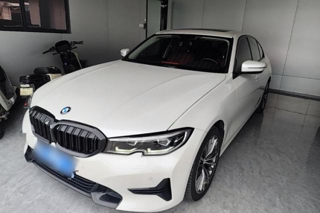 Used BMW 3 Series 2022 320i Sport Package