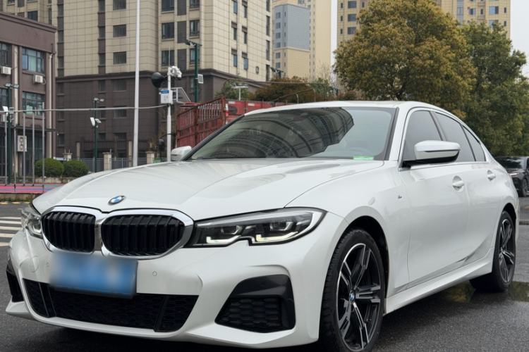 Used BMW 3 Series 2022 325i M Sport Package Guazi used car, China used car export, Used car for sale, Used  cars, Cheapest cars for sale