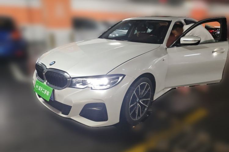 Used BMW 3 Series 2022 325Li M Sport Package Guazi used car, China used car export, Used car for sale, Used cars, Cheapest cars for sale