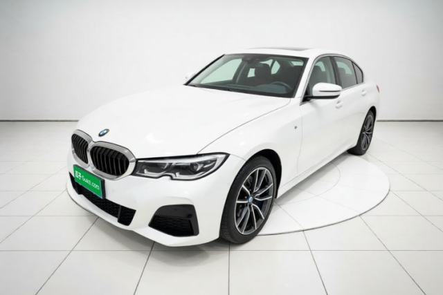 Ojetý BMW 3 Series 2022 Updated 325Li M Sport Package