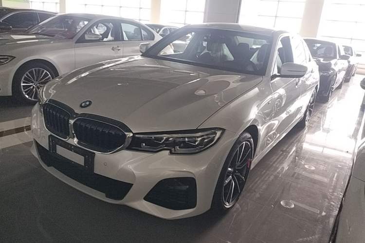 Gebrauchter BMW 3 Series 2022 320Li M Sport Package Guazi used car, China used car export, Used car for sale, Used  cars, Cheapest cars for sale